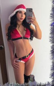 Anne cuerpo de infarto