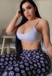 Colombiana grandota linda costeña