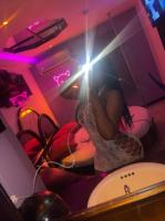 MORENA CALIENTE Y SENSUAL - SERVICIO RELAJADO SIN PRISAS